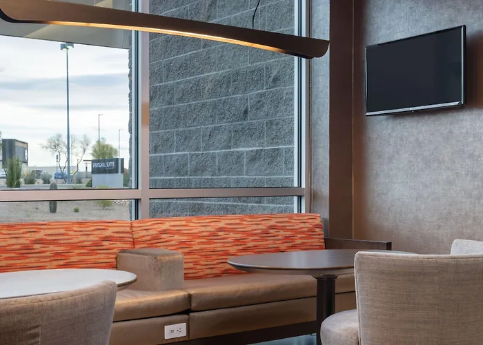 Springhill By Marriott At The Bridges Hotel